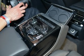 大众Phideon日内瓦车展实拍