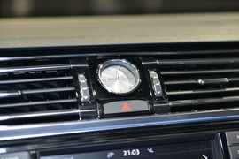 大众Phideon日内瓦车展实拍