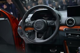 奥迪Q2日内瓦车展实拍