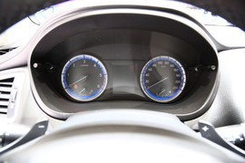 铃木SX4