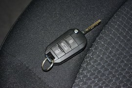 2016款标致301