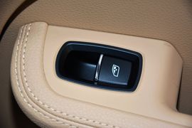 2016款保时捷Macan