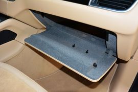 2016款保时捷Macan