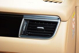 2016款保时捷Macan