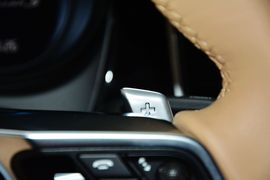 2016款保时捷Macan