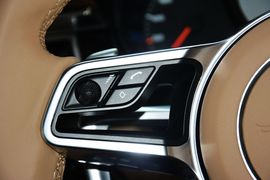 2016款保时捷Macan