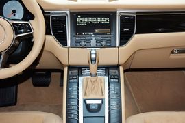 2016款保时捷Macan