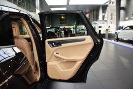 2016款保时捷Macan