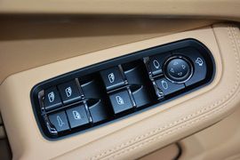 2016款保时捷Macan