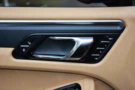 2016款保时捷Macan