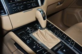 2016款保时捷Macan