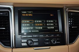 2016款保时捷Macan