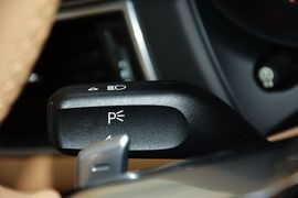 2016款保时捷Macan