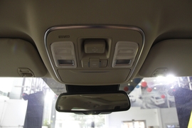 吉利博越旗舰版到店实拍