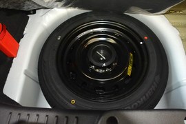 2014款福特嘉年华两厢1.0