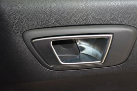 2014款福特嘉年华两厢1.0