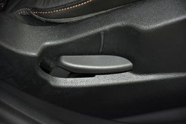 2014款福特嘉年华两厢1.0