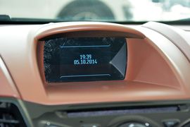 2014款福特嘉年华两厢1.0