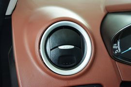 2014款福特嘉年华两厢1.0