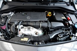 2015款奔驰B200动感型