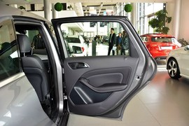 2015款奔驰B200动感型