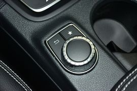 2015款奔驰B200动感型