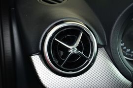 2015款奔驰B200动感型