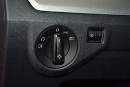 2015款大众朗行230TSI