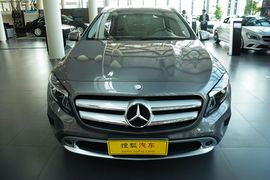 2016款奔驰GLA200动感型