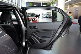 2016款奔驰GLA200动感型