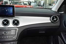 2016款奔驰GLA200动感型