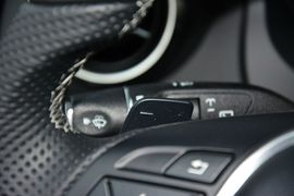 2016款奔驰GLA200动感型