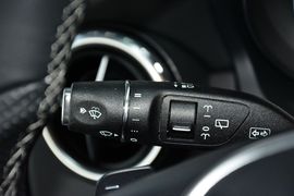 2016款奔驰GLA200动感型