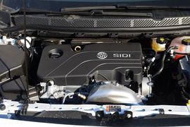 2016款别克威朗轿跑