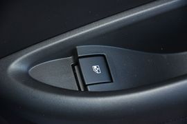 2016款别克威朗轿跑