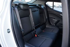 2016款别克威朗轿跑