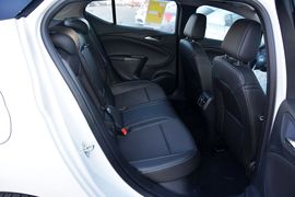 2016款别克威朗轿跑