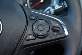 2016款别克威朗轿跑