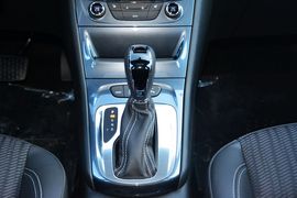 2016款别克威朗轿跑