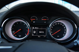 2016款别克威朗轿跑