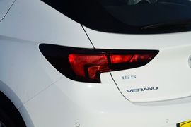 2016款别克威朗轿跑