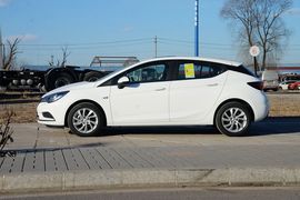 2016款别克威朗轿跑