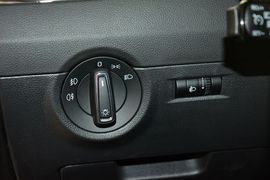 2016款斯柯达明锐1.6L自动智行版