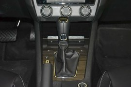2016款斯柯达明锐1.6L自动智行版