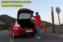 2010款马自达睿翼轿跑2.5L试驾