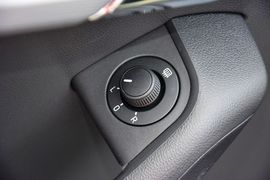 2016款斯柯达明锐1.6L自动创行版