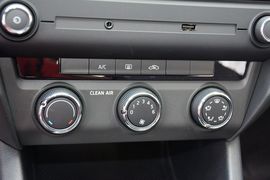 2016款斯柯达明锐1.6L自动创行版