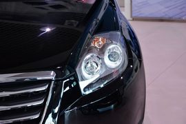 2015款吉利GX7运动版2.0L自动尊贵型