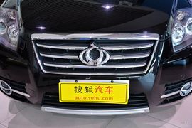 2015款吉利GX7运动版2.0L自动尊贵型