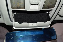 2015款吉利GX7运动版2.0L自动尊贵型